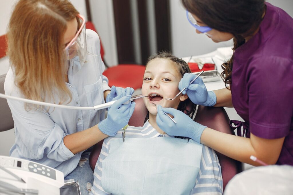 Urgent Dental Care: Finding Emergency Dental Services Near Me